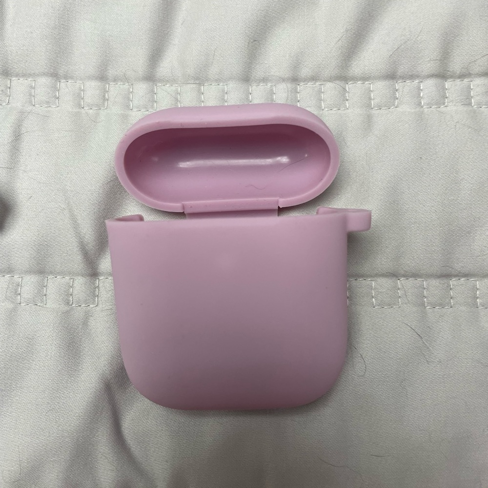 AirPod Case - Picture 4 of 7